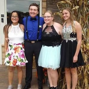 Meet your Posher, Hannah